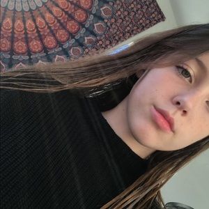 Meet your Posher, Alyssa